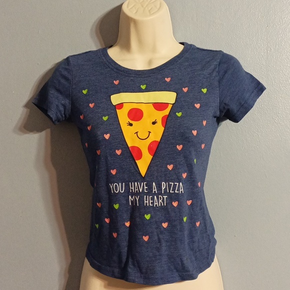 Evy of California girls you have a pizza my heart top with a slice of pizza - Picture 9 of 17